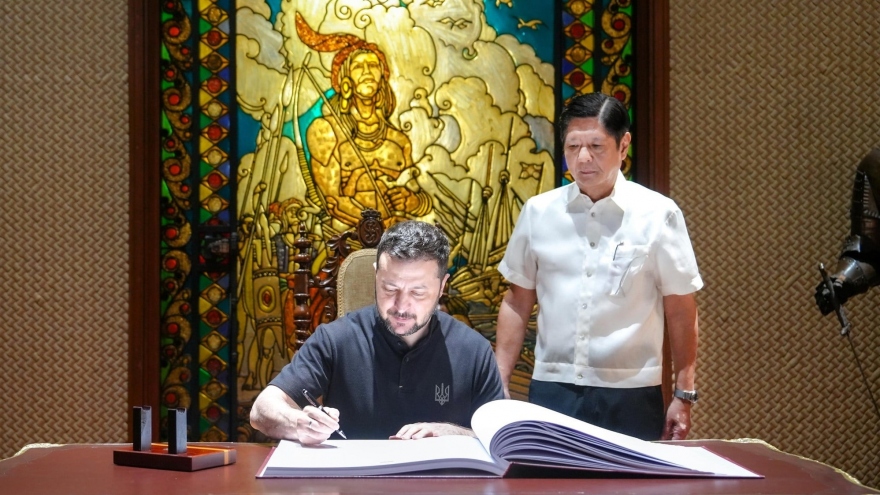 Tổng thống Ukraine đến Philippines thúc đẩy Hội nghị hòa bình toàn cầu